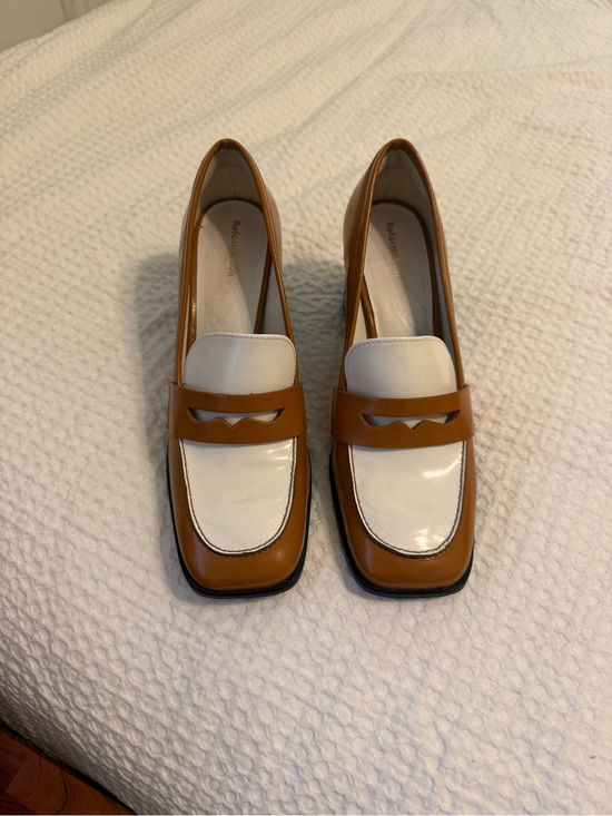 Reformation Shoes - Reformation Women's Two-Tone Tan and White Loafers
